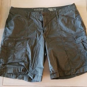 Sonoma Women's Bermuda Mid Rise Shorts Size 14